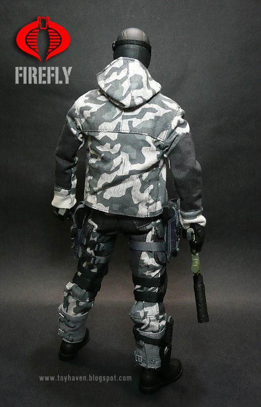 toyhaven: Sideshow 12-inch COBRA Firefly Review II
