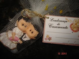 Lembrancinha de casamento biscuit