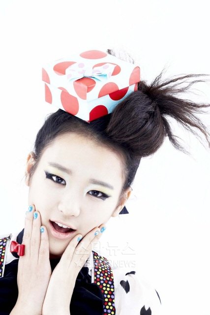 [News] Co-Ed Girl Unit New Member, Seo Eunkyo's Role Model | Daily K