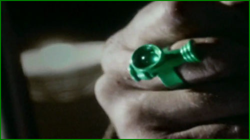 [Green+Lantern_Ring+Pic_SMALLVILLE_Absolute+Justice.PNG]