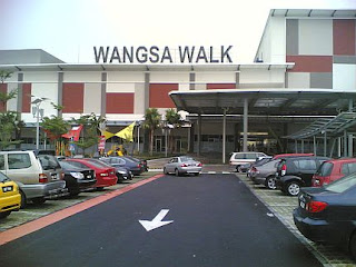 http://3.bp.blogspot.com/_1sLRXCIcYh0/SsXiC3QEu_I/AAAAAAAAChw/oe5sUM_Jo6s/s320/wangsa-walk-mall-entrance.jpg