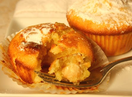 [cupcake+cioc+bianco+001.jpg]