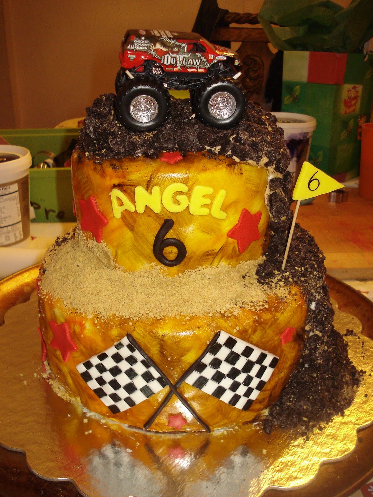 Little Sweeties Cupcakes Monster Truck cake
