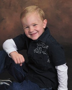 [35eb5b49-9489-11dd-8835-0015171a73a8w.jpg]