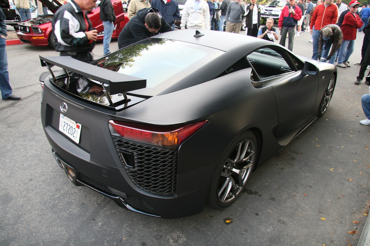 2011lexuslfablack---07.jpg