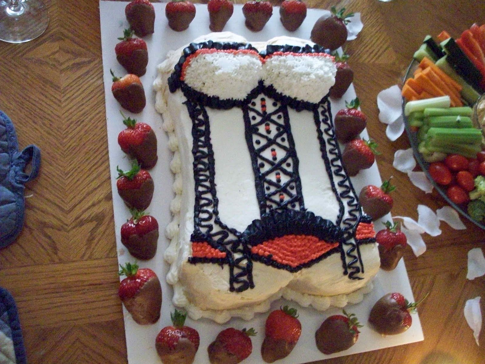 KatesKakes Boobilious Cakes...Great Cakes for Lingerie Showers!