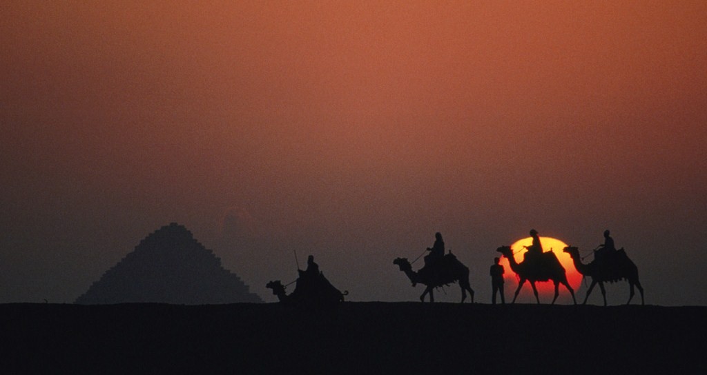 [desert-sunset-277396-lw.jpg]