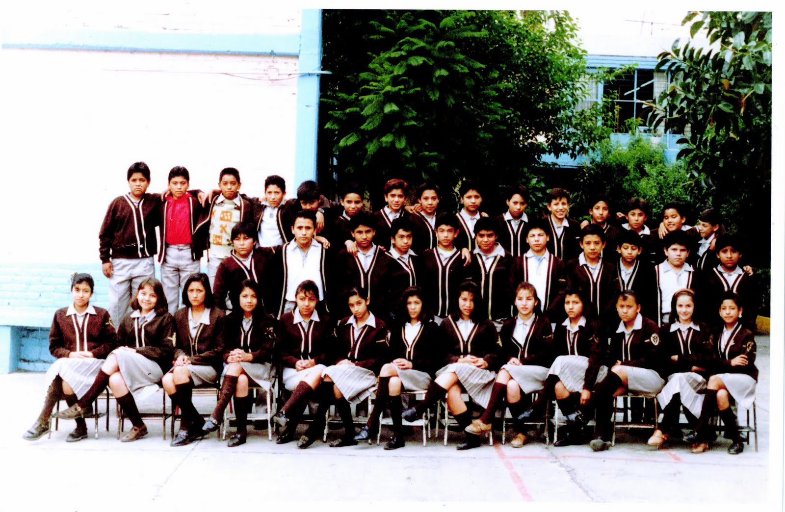 ESCUELA SECUNDARIA TECNICA 4 CELIA BALCARCEL GENERACION 19931996 junio 2010 ESCUELA SECUNDARIA TECNICA 4 CELIA BALCARCEL GENERACION 19931996 junio 2010