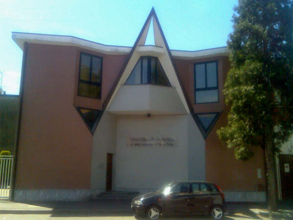 Templos das Assembleias de Deus Assemblee di Dio in Italia Viale