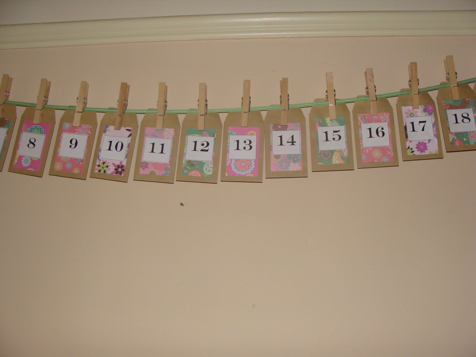 felt-witch-advent-calendar