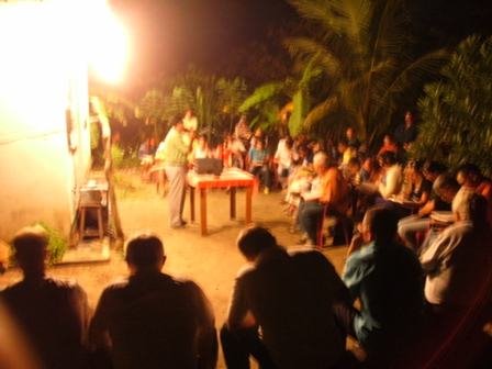 [PICT5837.JPG]