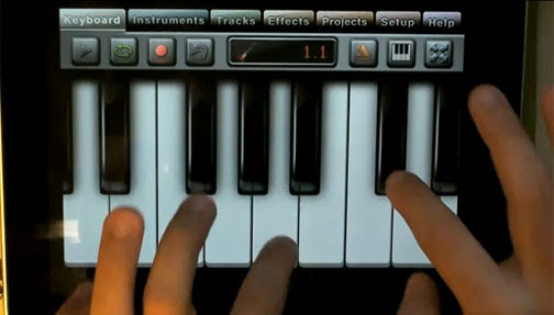 Video : ケイティ・ペリーの「ティーンエイジ・ドリーム」を iPad で演奏して、ネコに歌わせたナイスなカバー！！