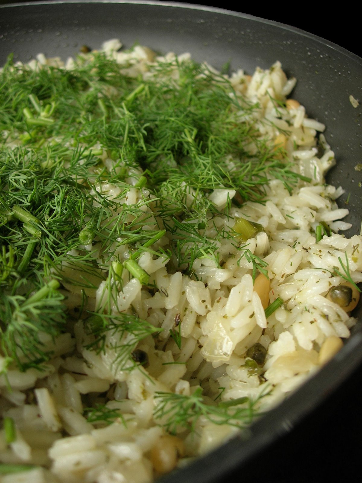 [dereotlu+pilav.JPG]