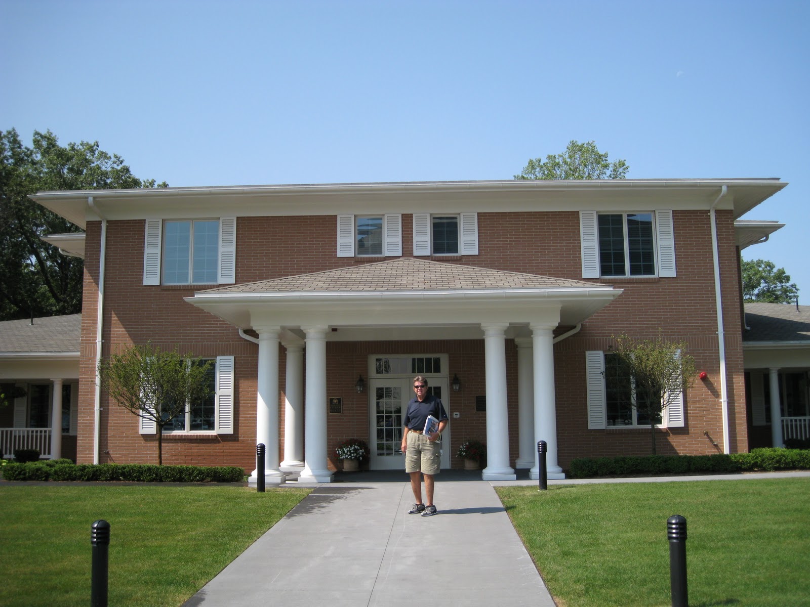 2010 NORTH TO NEWFOUNDLAND COLLINS ROAD TRIP Day 19 BOSTON VA FISHER