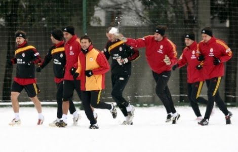 [B_de75d3b8e72760223f5a75f0db5cdc0f.jpg]