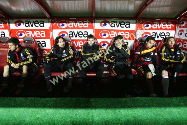 [5123_20100314211748639_s4.jpg]