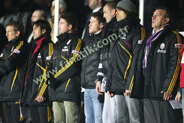 [5123_20100314211748670_s6.jpg]