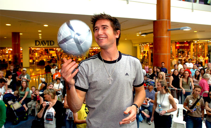 [harrykewell.jpg]