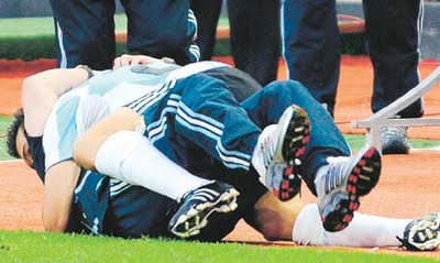 [datolo+&+maradona.jpg]