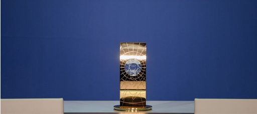 [player+of+year.jpg]