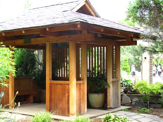 ROCK ROSE: GETTING A GARDEN FIX WHEN AWAY FROM HOME ...