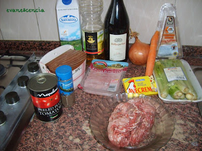 ingredientes salsa carne con tomate