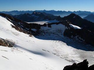 Blick vom Südgrat des Ötztaler Urkund über den Rofenkarferner