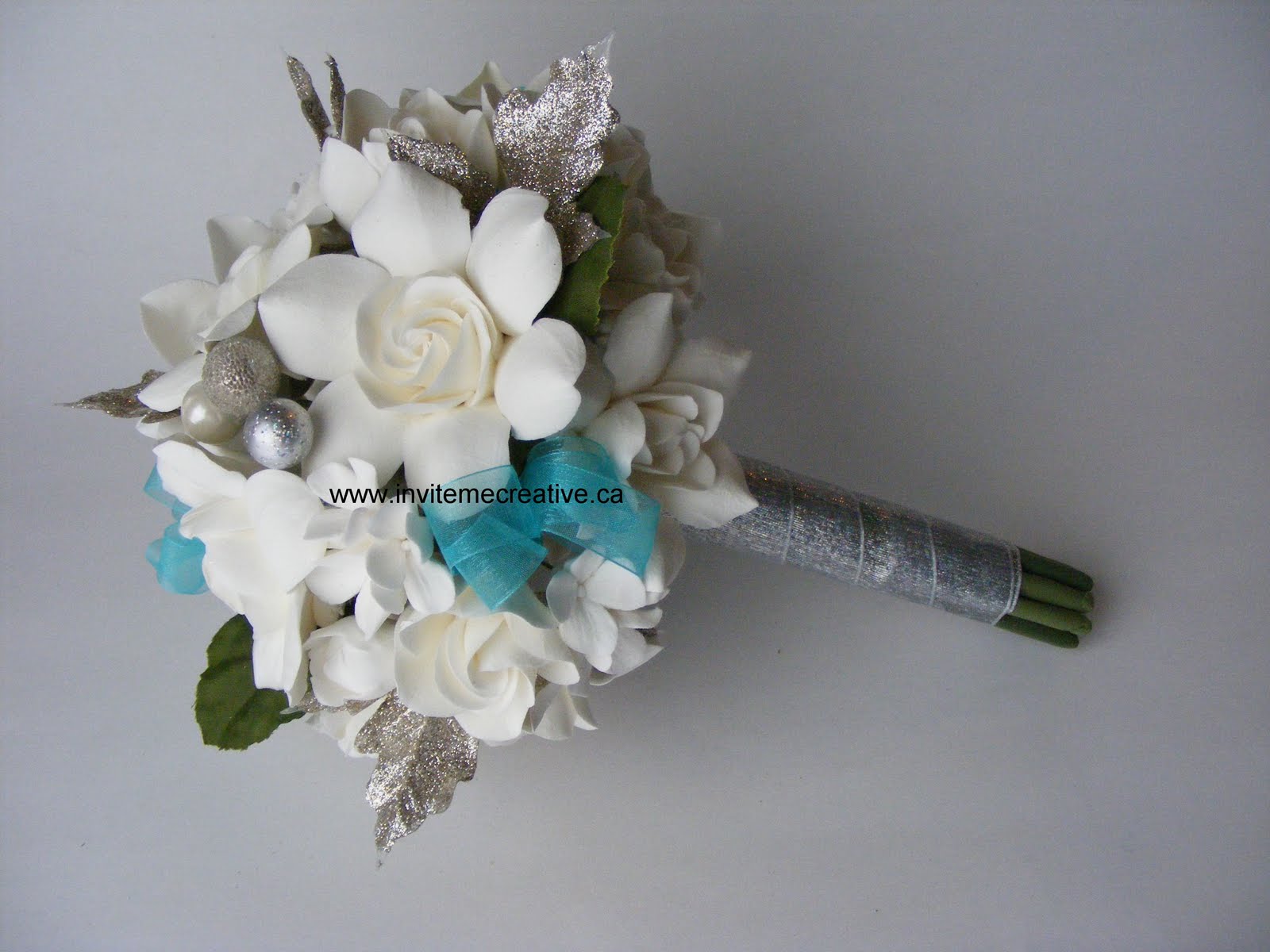 Invite Me! Creative Announcements New Year's Wedding Flowers