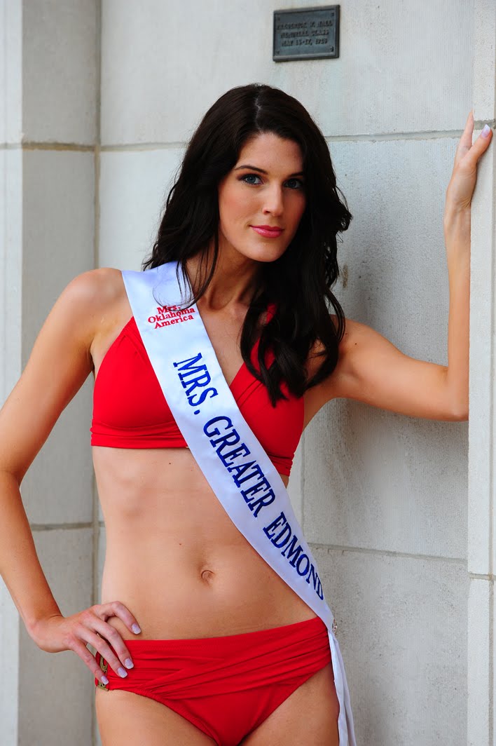 Mrs. Oklahoma 2010 ALYSSA SILER Mrs. Oklahoma 2010 Competition Photos