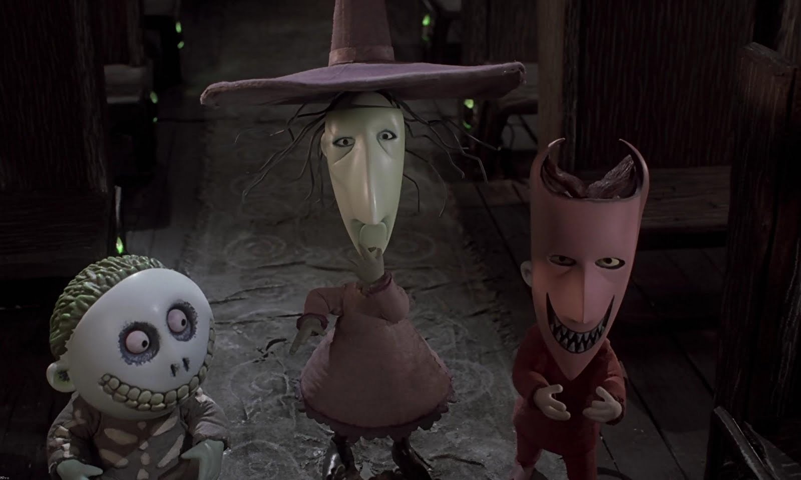 фигурка "кошмар перед рождеством" disney traditions. корыто кошмар перед рождеством. кошмар перед рождеством корыто. шито и крыто тим бертон. шито кошмар перед рождеством.