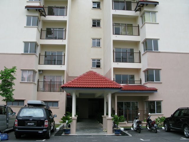 Bukit Merah Tropicana Service Apartment: Tropicana Apartment at Bukit