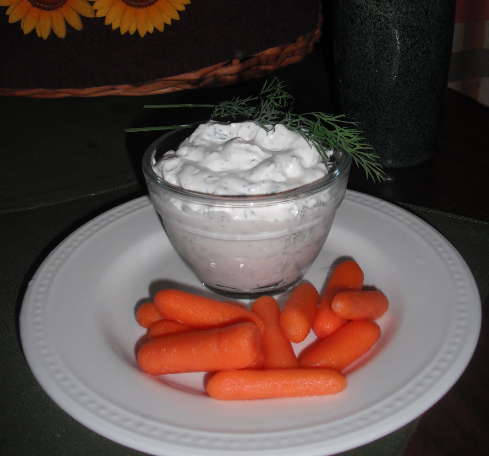 A hint of... Homemade Dill Dip