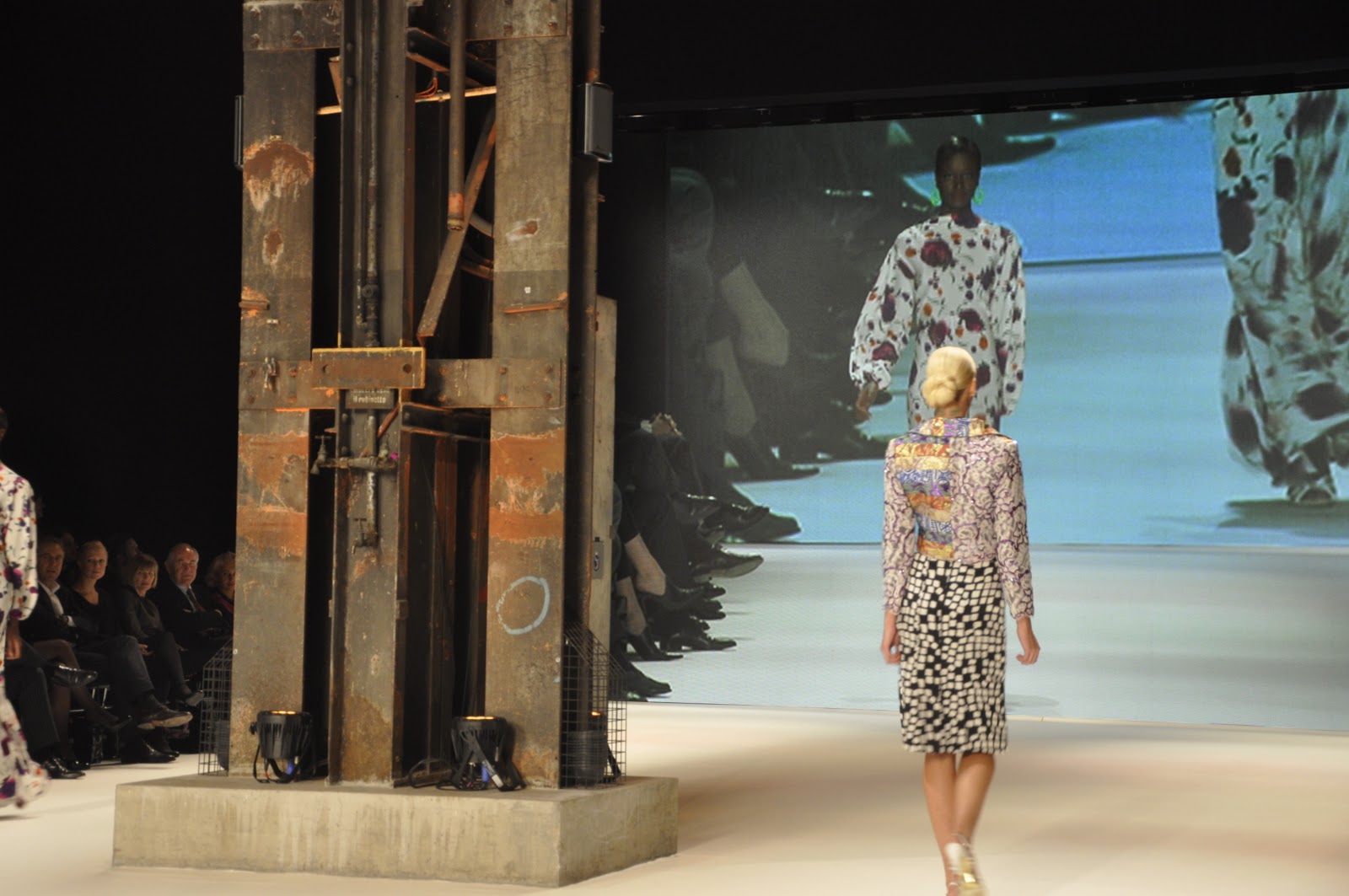 YOU ARE BEST DRESSED ZURICH FASHION DAYS SWISS TEXTILES AWARD DURO OLOWU