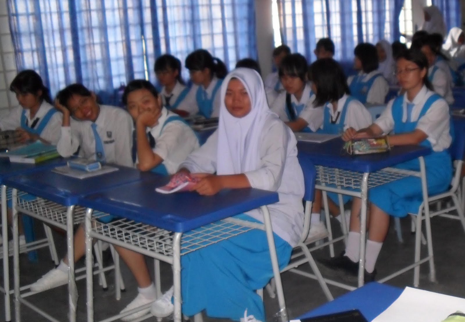 cikgu azhar: KONGSI AYAT DI BERCHAM (SYNTAX DISCOURSE AT SMK BERCHAM)