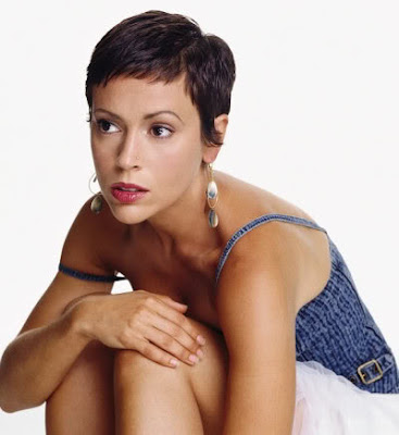 New Short Pixie Hairstyles for Women in Winter 2010