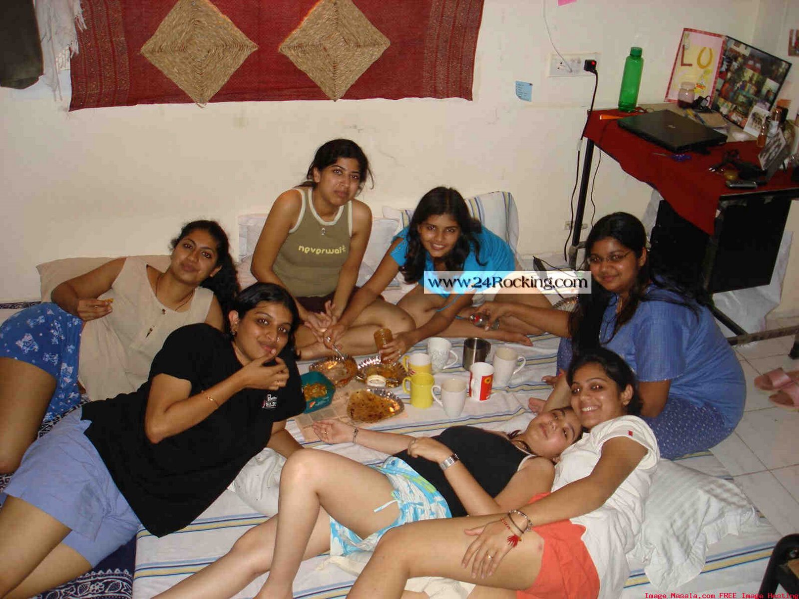 Girls Beautiful Group - Beautiful Indian Girls Hot Group Girls In Party WithSexiezPix Web Porn