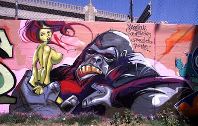 KingKong and Woman Sexy Murals Graffiti Art