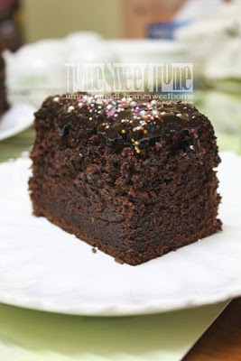 Home Sweet Home: Moist Chocolate Cake Lagi