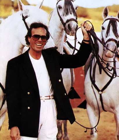 Кино и музыка, интересное в сети: Julio Iglesias