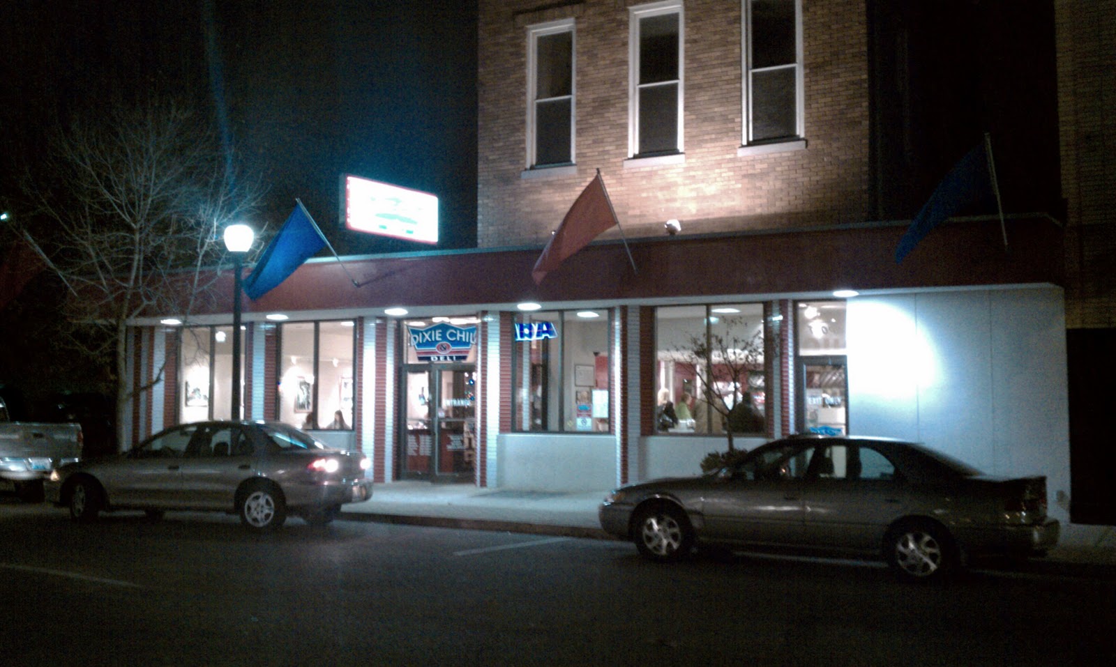 Cincinnati Coney Quest Dixie Chili (Newport) Review