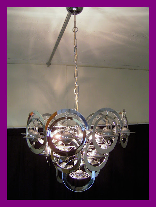 CEILING LIGHT SATTELITE SHAPED - CIRCA 1960 - PRICE: SOLD