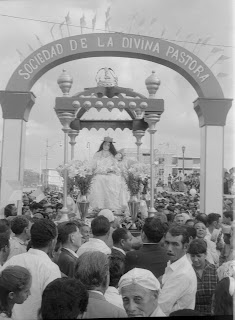 Foto antigua de la Divina Pastora 4