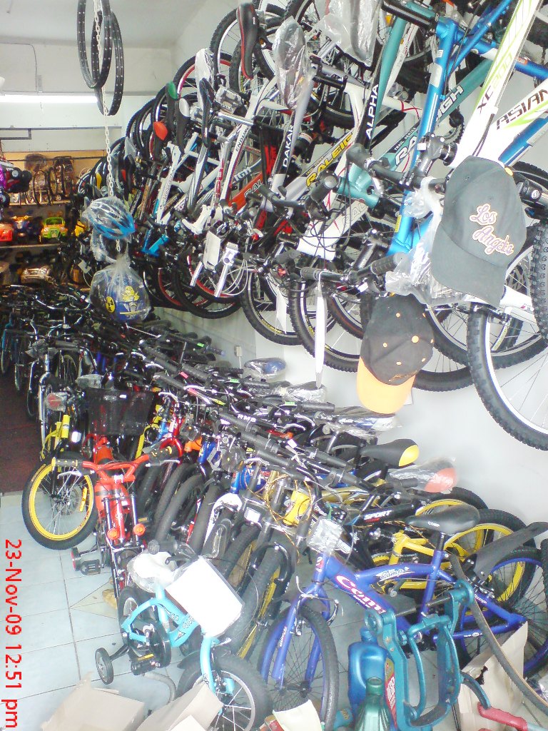 Xplorer Huh !!! New Bike Shop in Alor Setar