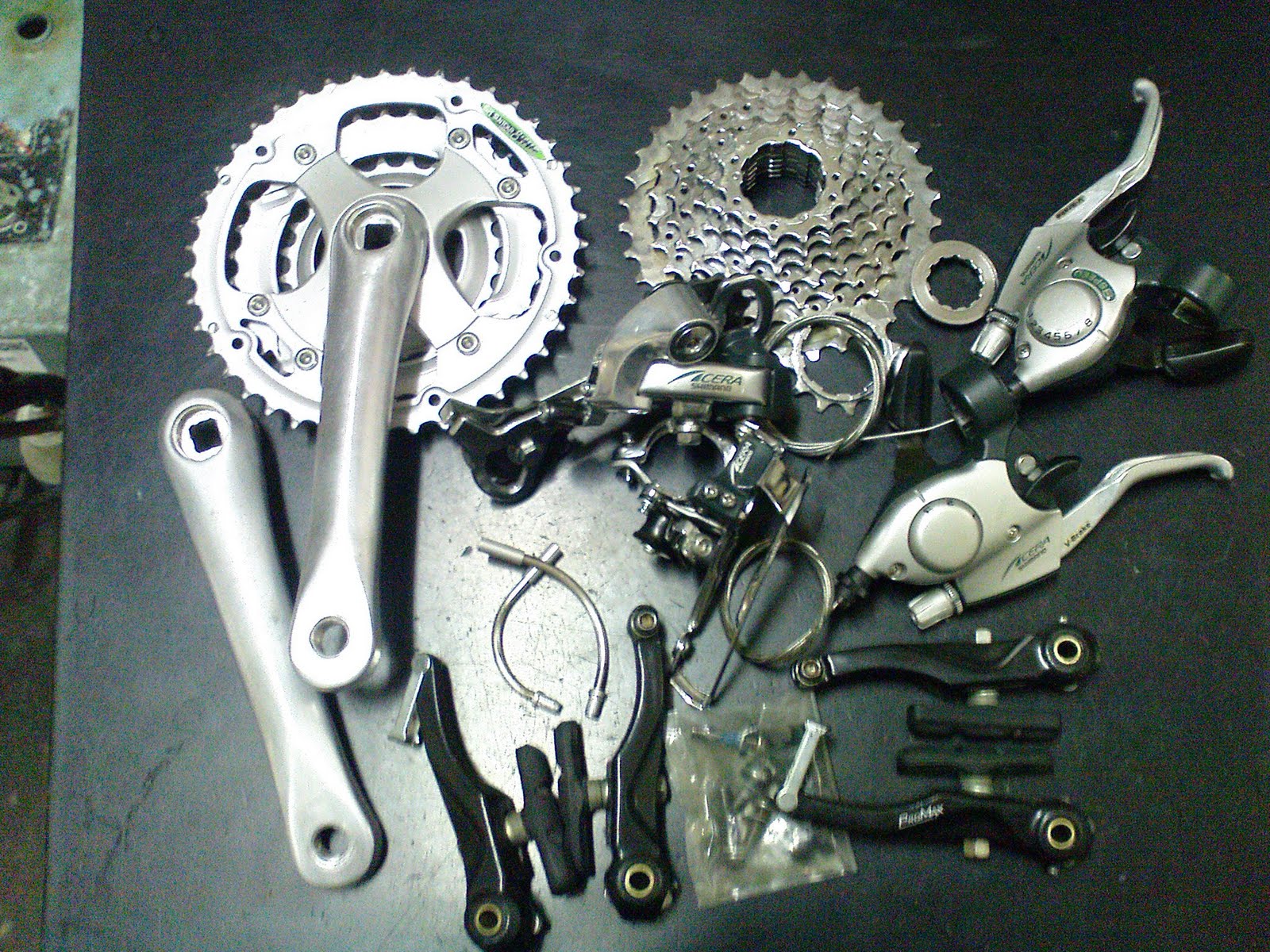 CCUBERIDERS **SOLD...!!!!! SHIMANO ACERA 8 SPEED DRIVETRAIN FOR SALE...!!!