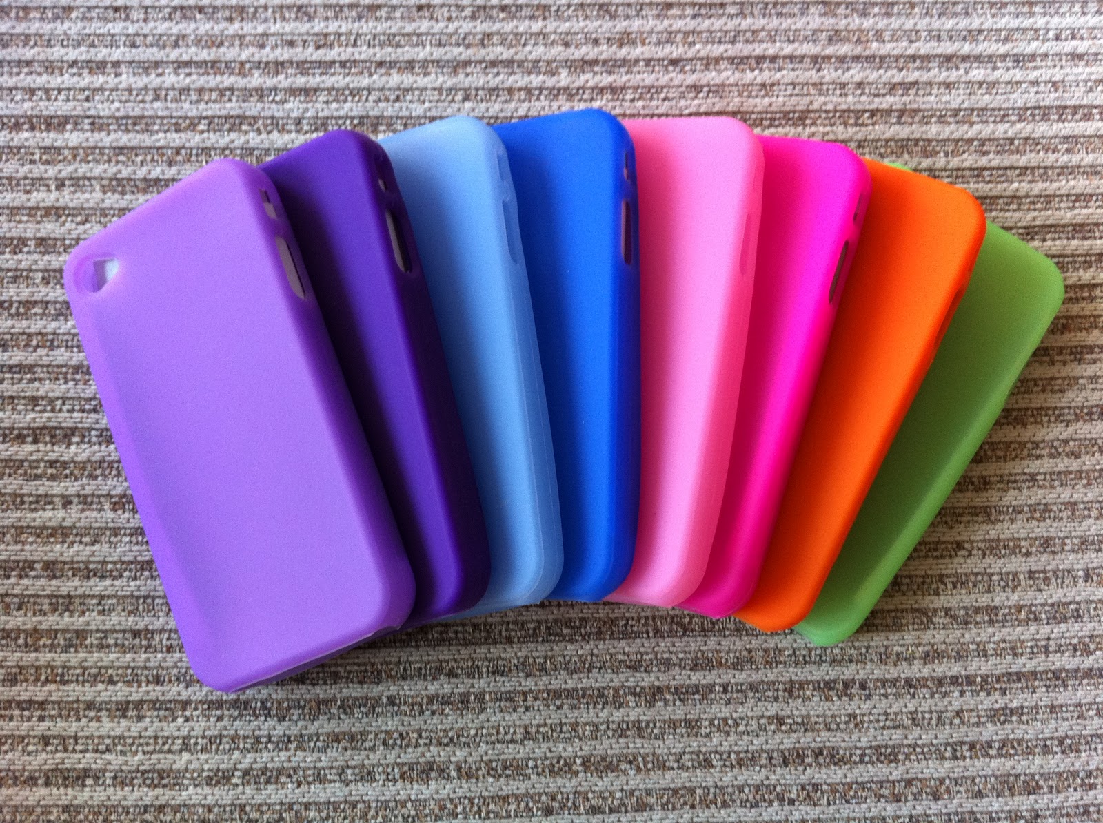 Happy Rainbow Shop Soft Silicon Cover (Plain) iPhone 4