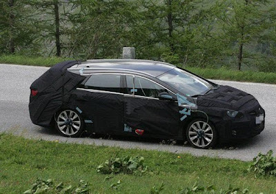 First spy shots of Hyundai i40 Wagon - pictures and details