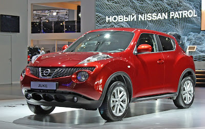 Russian premier 2011 Nissan Juke live photos