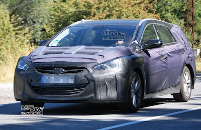 Spy photos : Universal Hyundai Sonata 2012 