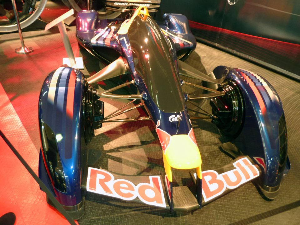 Looks Like a Car: Brussels Motor Show Live: Red Bull X2010 Gran Turismo 5