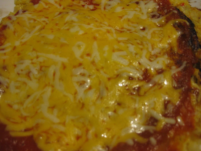 cheese and sauce cauliflower pizza